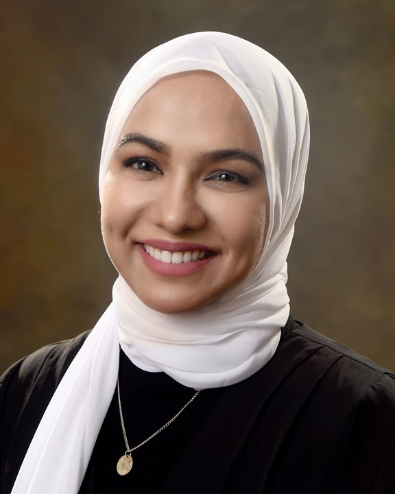 Headshot of Dr. Saba Khan